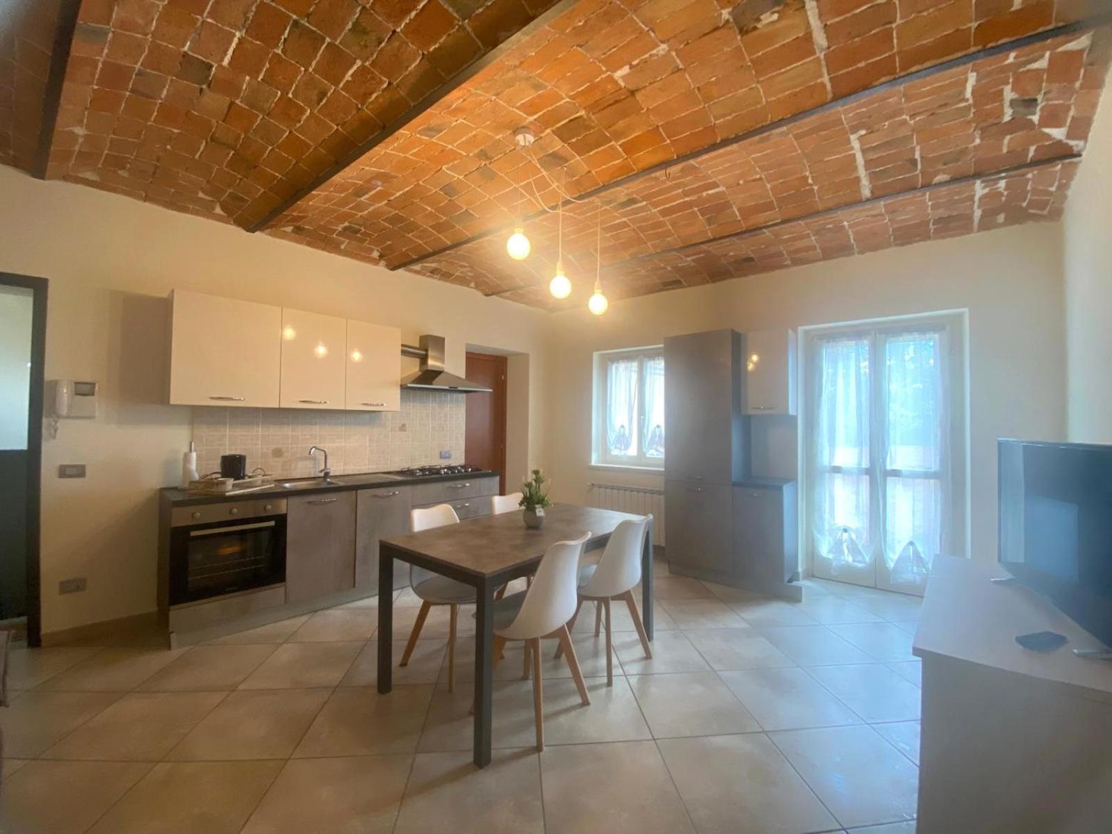 Appartamento Mi & Ti CastellʼAlfero Εξωτερικό φωτογραφία